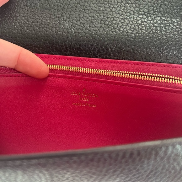 Louis Vuitton Capucined Wallet - Picture 6 of 10